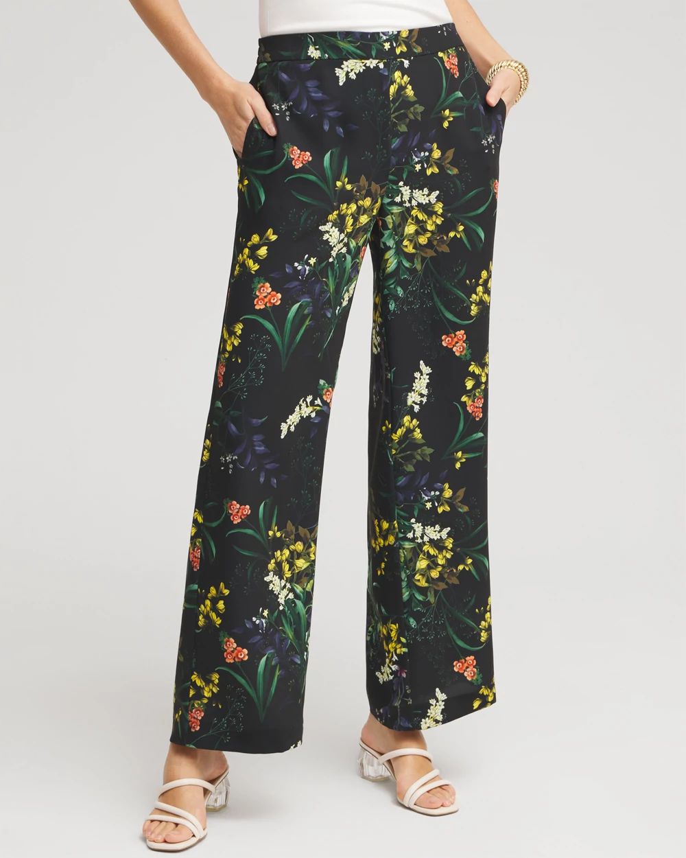 新品同様 Leg Wide Floral Soft Chico's | Pants パンツ